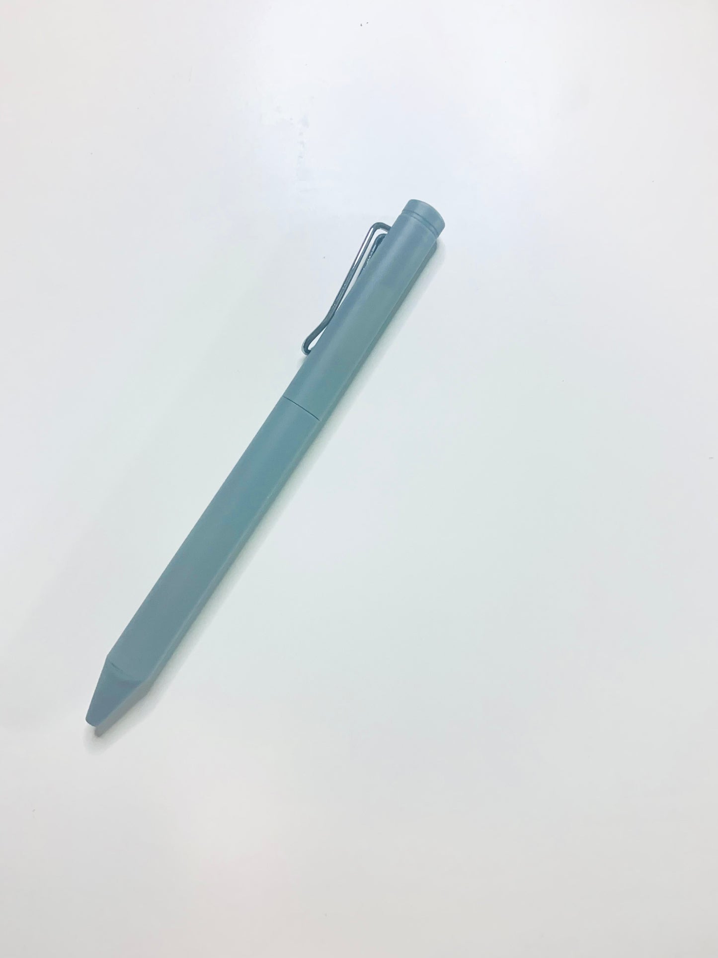 TRIANGLE BALL POINT PEN | 0.5